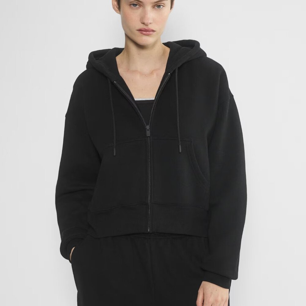 NWOT Aritzia Sweatfleece Crop Boxy Zip Hoodie